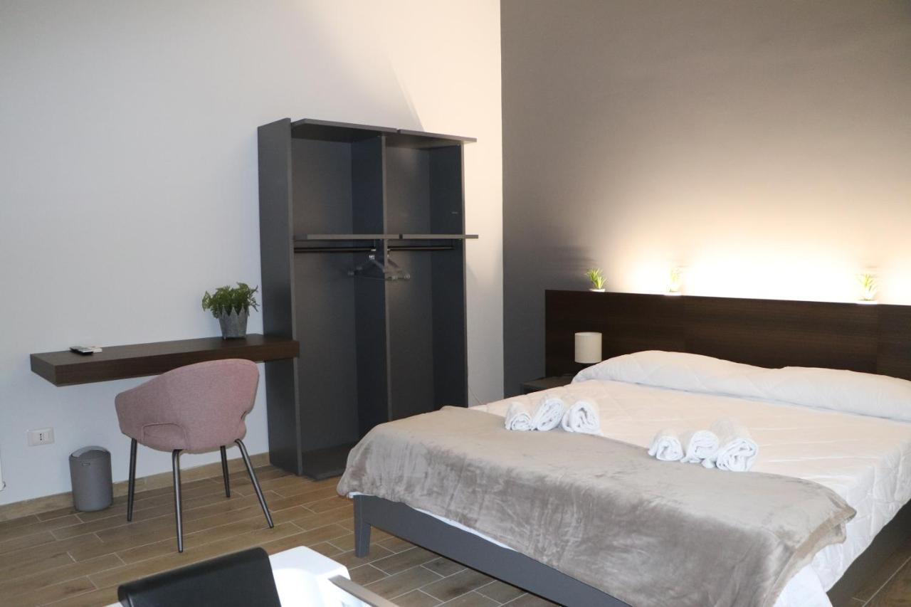 カターニアIoletta Houseアパートメント エクステリア 写真