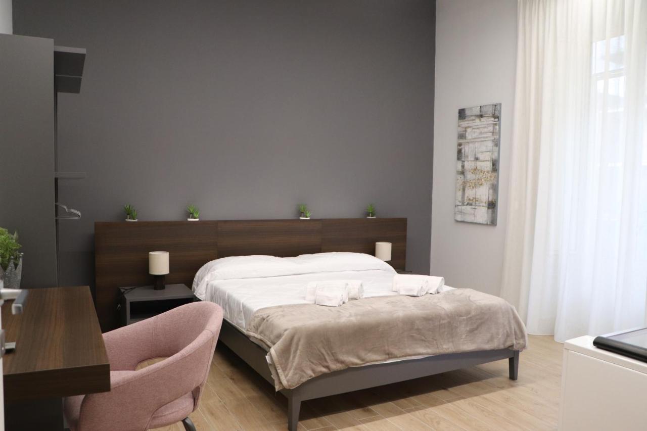 カターニアIoletta Houseアパートメント エクステリア 写真